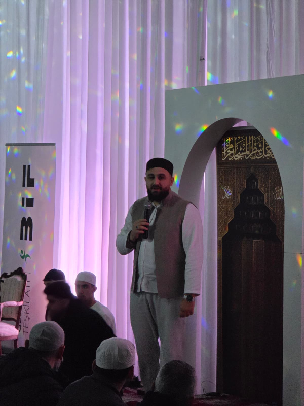 BİF Gençlik Teşkilatı’ndan 1500 Kişilik Cemaatle Sabah Namazı Buluşması